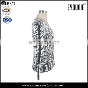 2017 Zebra Pattern Elastic Jacquard Deep V-neck Cardigan thumbnail-3