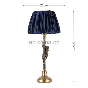 Fancy Design Animal Base Lamp Bedroom Decor Creative Antique Desk Light Classic Resin Nightstand Lamp thumbnail-6