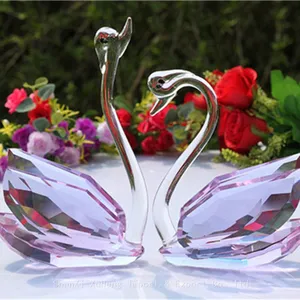 Wholesale Wedding Valentine's Day Favors Gifts Souvenir Table Decoration With Box Crystal Glass Swan Figurines Craft thumbnail-1