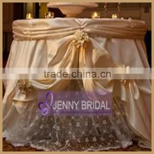 TC134B Wholesale Customize Fancy Teffeta Table Cover With Lace Lining for Wedding thumbnail-1