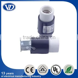 E12 Light Sewing Type Lamp Holder thumbnail-1