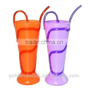 Cup With Straw thumbnail-2