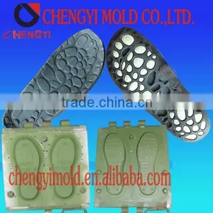 China Plastic Shoe Making Machine thumbnail-2