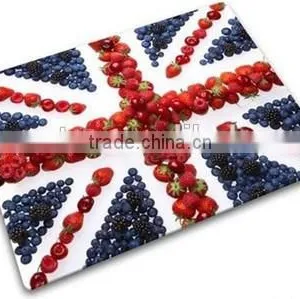 Different Size Tempered Glass Cutting Board With Pattern thumbnail-1