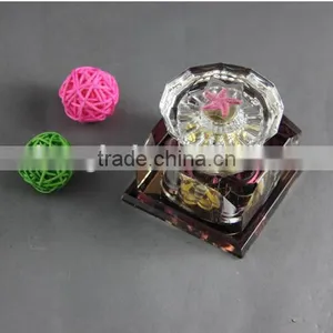 Hot Sale Crystal Perfume Bottle thumbnail-3