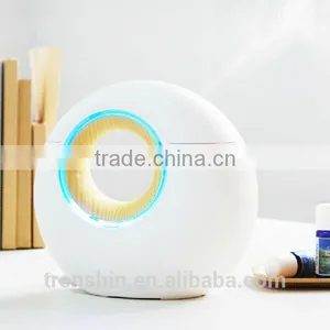 CE RoHS Certificated 180ml LED Air Humidifier With Aromatherapy Essential Oils thumbnail-4