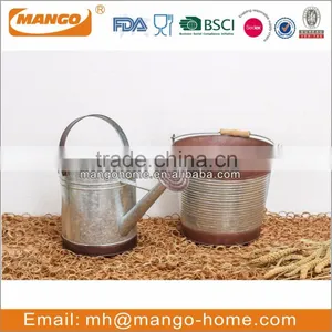 Antique Traditional Galvanised Watering Can thumbnail-2