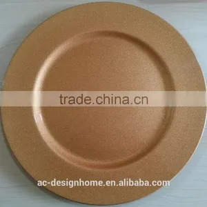 GOLD GLITTER PLASTIC CHARGER PLATE thumbnail-1