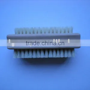 Wooden Nail Brush thumbnail-1