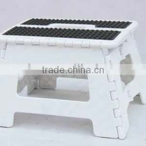 Healthy and Comfortable Massage Folding Stool thumbnail-2