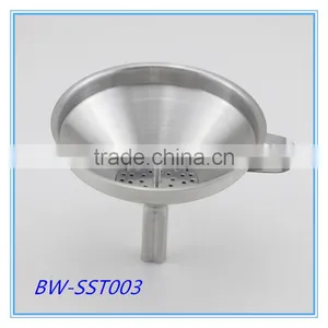 Wide Mouth Stainless Steel Funnel With Detachable Strainer thumbnail-1