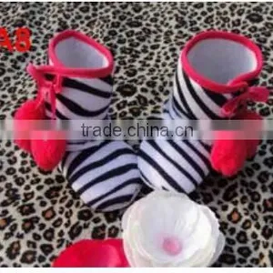 China Product and Low Price Wholesalesoft Sole Baby Shoes for 3mothes -15mothes Baby Kids on for Winter Warmer thumbnail-2