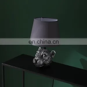 Cheetah Head Animal Statue Funny Small Decoration Customised Office Retro Desk Lamps for Hotel Bedroom thumbnail-4
