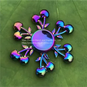 Three Leaf Colorful Fingertip Gyro Decompression Toys thumbnail-4