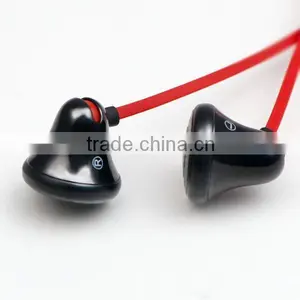 Fashion Good Sound Insulation Earphone for Mobile Phone thumbnail-3