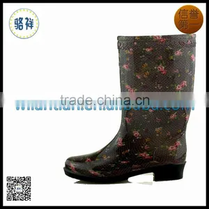 Lady Fashion Printed Color Rain Boots thumbnail-1