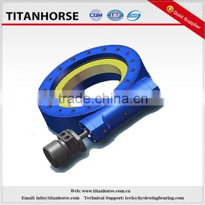 Clamps Rotated by Titanhorse 14 Inch Worm Gear Slewing Drive With Hydraulic Motor thumbnail-1
