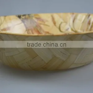 Retail No Normal Anomaly Triangle Color Painting Picture Handmade Bamboo Woven Wooden Salad Bowl Kitchen Tools thumbnail-6