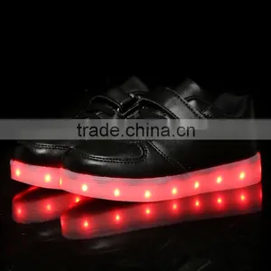 2016 Hot Selling Wholesale Buckle Strap Kids Shoes Kids Light Up Shoes thumbnail-3