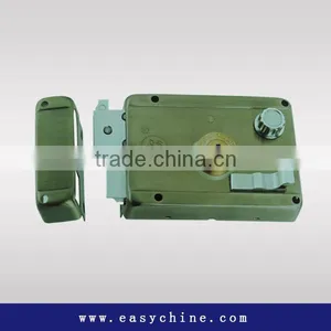 Brass Cylinder Lock thumbnail-1