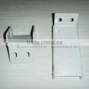 Metal Hanger thumbnail-1