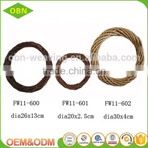 Cheap Handmade Willow Wreath for Christmas Decoration thumbnail-1
