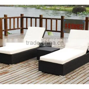 Wicker Outdoor Lounge thumbnail-1