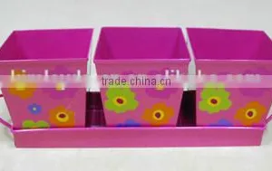 Metal Flower Planter With Tray thumbnail-2
