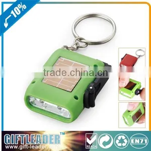 Bright Light Rechargeable Flashlight thumbnail-4