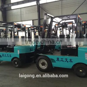 2.0ton Forklift Truck WITH L28 ENGINE thumbnail-3