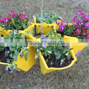 Plastic Flower Pot thumbnail-1