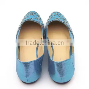 New Fashion Shining Flower With Diamond Lady Flat Shoe Dress Shoes in Stock thumbnail-3