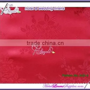 Square 90" * 90" Poly Jacquard Tablecloths With Floral Pattern for Table Decorations in Wedding Events thumbnail-3