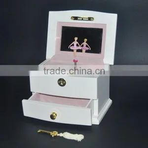 High Quality Painted White Pink Jewellery Accessory Wooden Music Box thumbnail-3