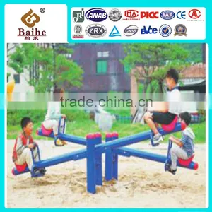 2016 Outdoor Playground Fitness Equipment Four People on the Seesaw thumbnail-1