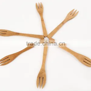 Bamboo/Wooden Salad Fork thumbnail-3