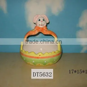 Glazed Ceramic Basket for Easter thumbnail-1