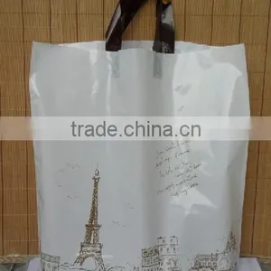 Customized Logo Plastic Clothes Bags With Handle thumbnail-2