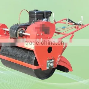 Walking Lawn Roller thumbnail-1
