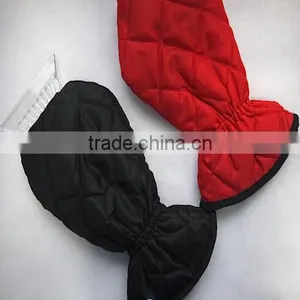 15052316 Plastic Ice Scraper With Glove thumbnail-2