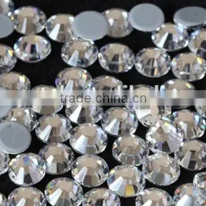 Ss6-ss30 Crystal Clear Round Iron on Flatback Wholesales Hotfix Rhinestone thumbnail-3