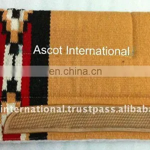 Western Saddle Pad thumbnail-1