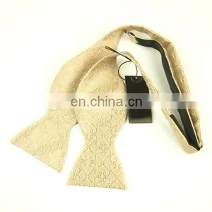 Elegant Men's Contract Pattern Microfibre Self Bow Ties in the Style of Korea thumbnail-1