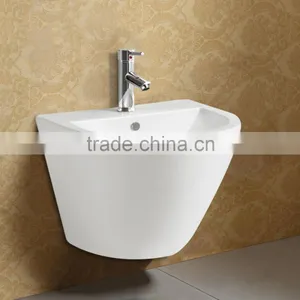 Soft Closing Seat Cover One Piece CE Water Closet thumbnail-3
