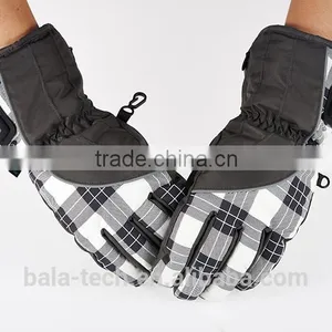 Battery Operated Rechargeable Lithium CE/ROHS Durable Warm Waterproof Heated/heating Glove thumbnail-1
