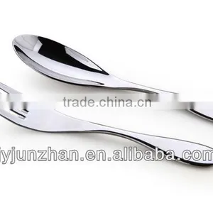 Stainless Spoon and Fork Sets With Nicely Design and Plastic Box Packing With Food Certificate Safe-using thumbnail-2