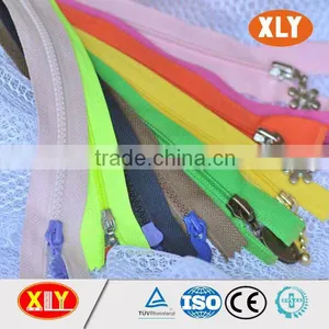 OEM Available Good Price Plastic Zipper, Mould Zipper, Vislon Zipper, Injection Zipper thumbnail-6