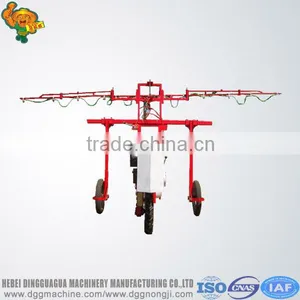 Self-propelled Agricultural Boom Sprayer for Small and Middle Fram thumbnail-1