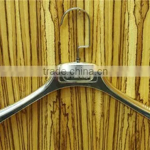 White Men Skirt Plastic Velvet Clothes Hanger thumbnail-6