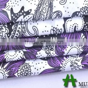 Woven Lovely Polyester and Cotton Fabric thumbnail-3